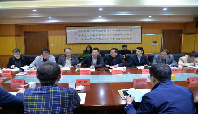 陳師地?zé)嵫芯宽椖砍醪酵ㄟ^省專家組驗收.jpg